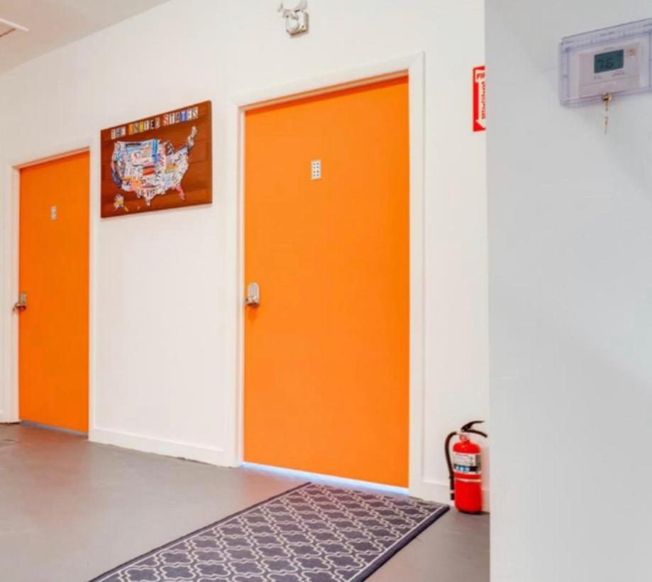 Women Only Rooms - Men Only Rooms - Free Wifi - Coffee Parking - Lockers Miami Exterior foto